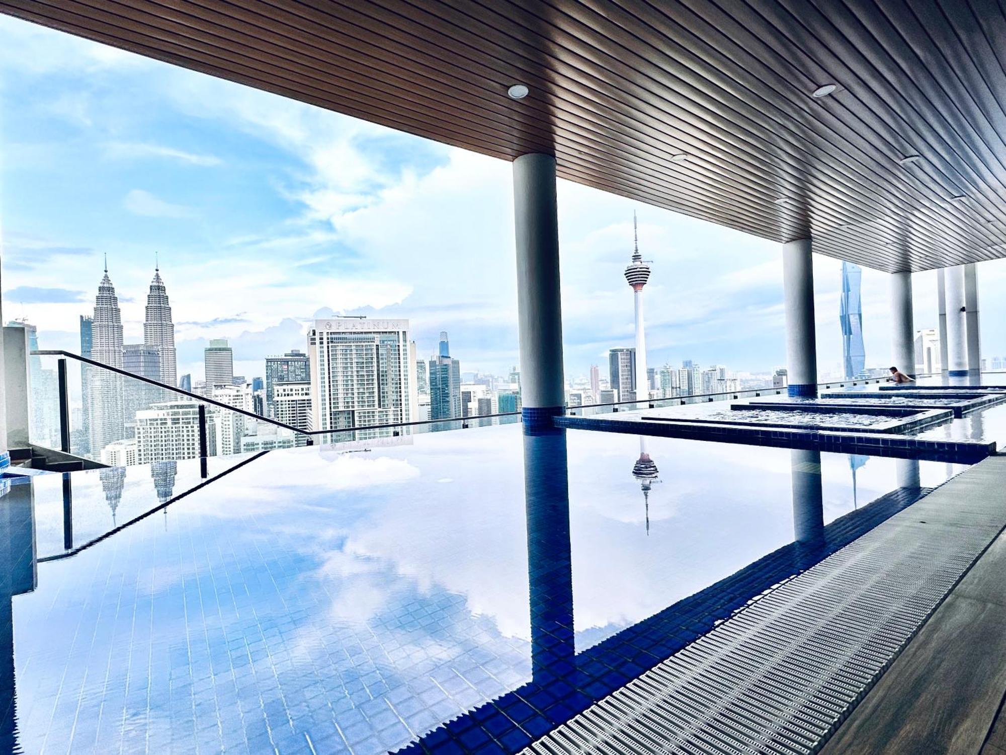 The Luxe Suites Klcc By Cozy Stay 吉隆坡 外观 照片