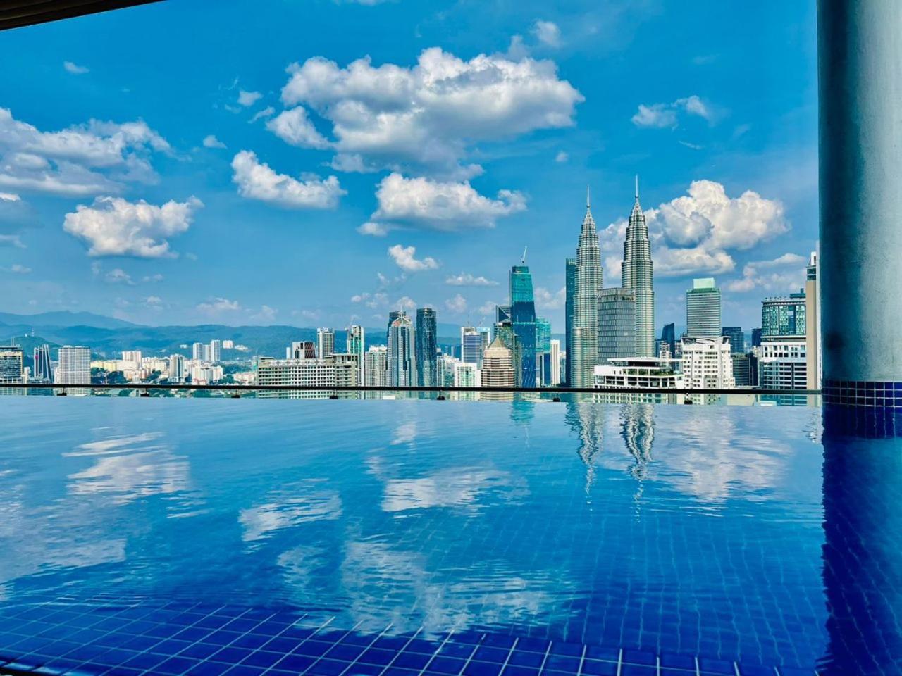 The Luxe Suites Klcc By Cozy Stay 吉隆坡 外观 照片
