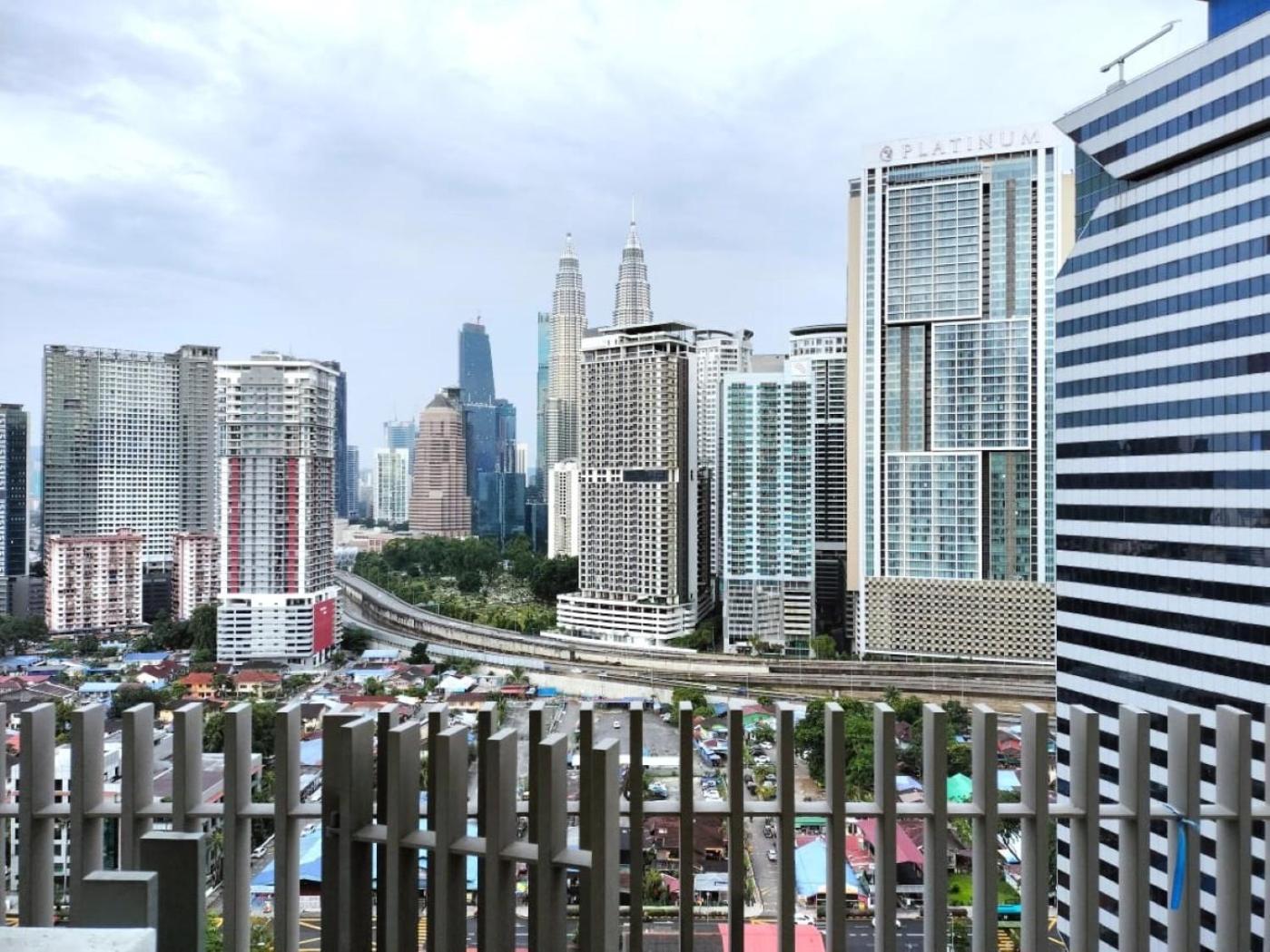 The Luxe Suites Klcc By Cozy Stay 吉隆坡 外观 照片