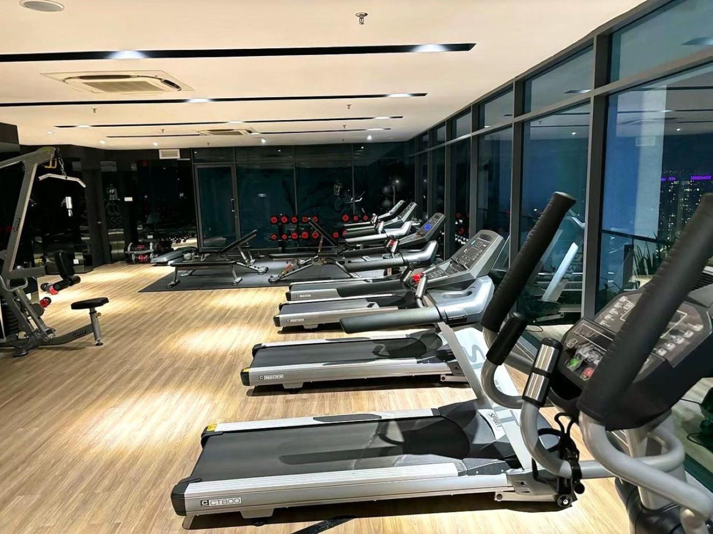 The Luxe Suites Klcc By Cozy Stay 吉隆坡 外观 照片